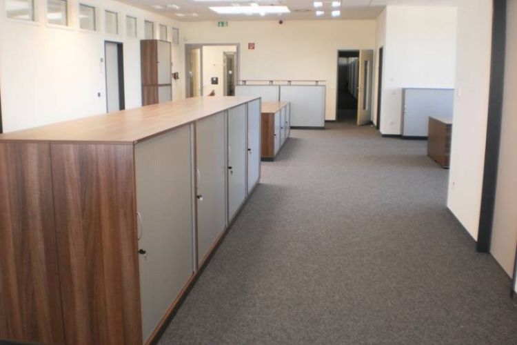 Unternehmen mzug mit Spedition Pohlmann Möbel Ab und aufbau 