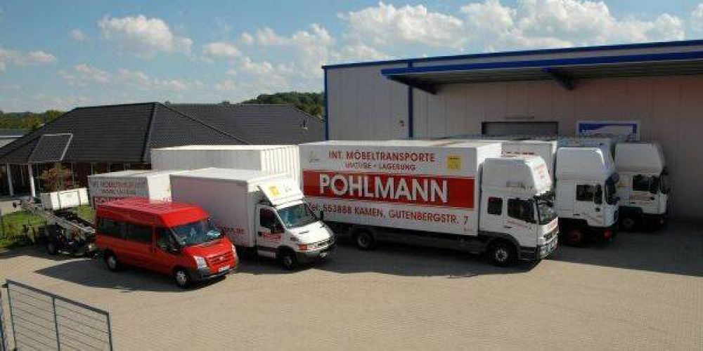 Fuhrpark vom Umzugsunternehmen Pohlmann aus kamen und Unna